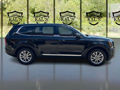 Used 2020 Kia Telluride LX FWD image 4