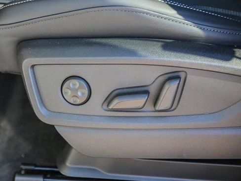 New 2025 Audi Q5 2.0T Premium Plus AWD/4WD image 21
