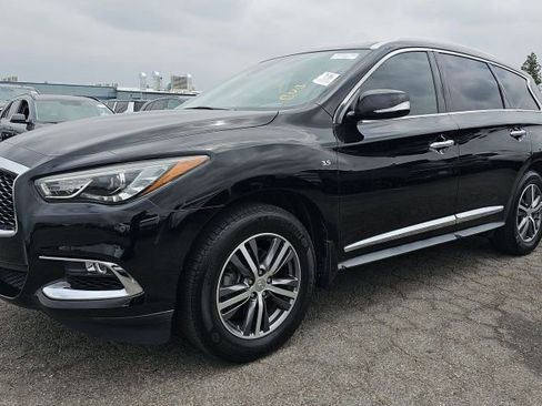 Used 2020 INFINITI QX60 Luxe w/ Essential Package FWD image 1