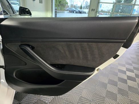 Used 2020 Tesla Model 3 Long Range image 41