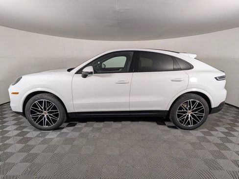 New 2026 Porsche Cayenne Coupe AWD/4WD image 2