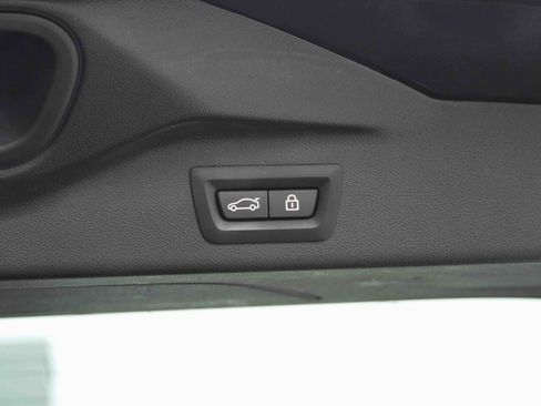 Certified 2022 BMW X7 xDrive40i w/ Premium Package image 40