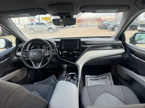Used 2023 Toyota Camry LE image 11