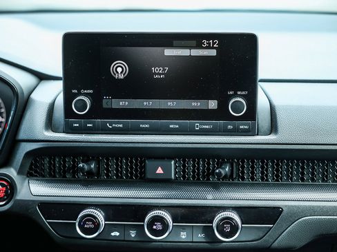 Used 2025 Honda CR-V LX image 18