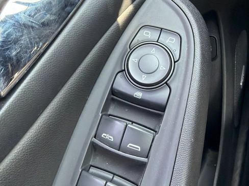 Used 2019 Chevrolet Volt LT FWD image 10