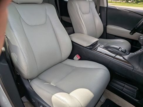 Used 2013 Lexus RX 450h FWD w/ Navigation Pkg image 32