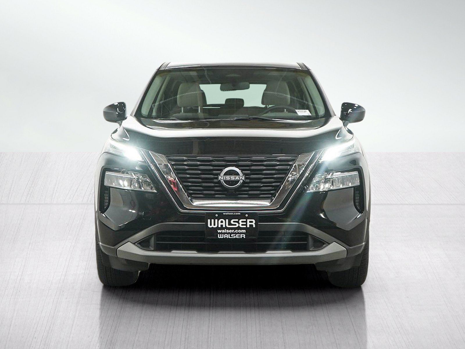 Used 2023 Nissan Rogue SV AWD/4WD image 8