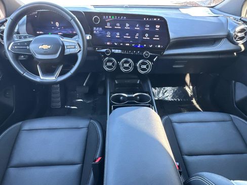 Used 2024 Chevrolet Blazer EV LT AWD/4WD image 21