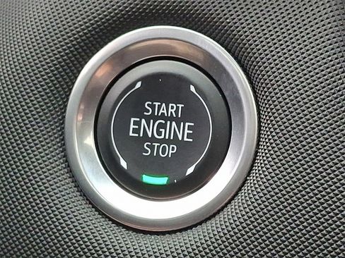 Certified 2024 Chevrolet Colorado Z71 w/ Z71 Convenience Package 2 image 28