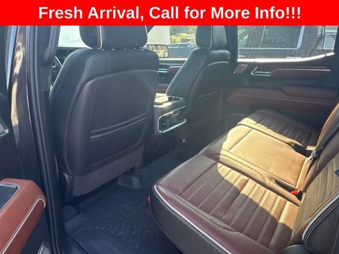 Used 2023 GMC Sierra 1500 Denali Ultimate AWD/4WD image 12