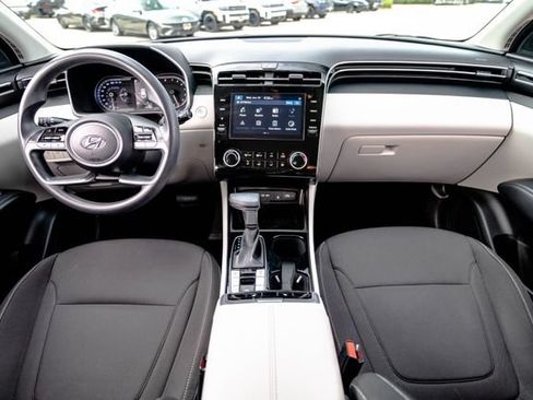Certified 2023 Hyundai Tucson SEL AWD/4WD image 18