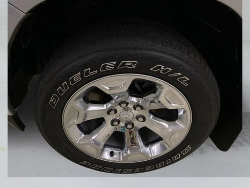 Used 2019 RAM 1500 Big Horn AWD/4WD image 19