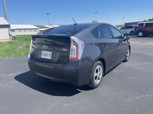Used 2012 Toyota Prius Three w/ Solar Roof Pkg FWD image 4