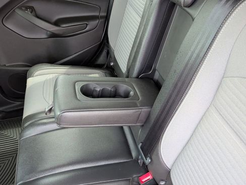 Used 2018 Ford Escape SE w/ SE Sport Appearance Package image 34