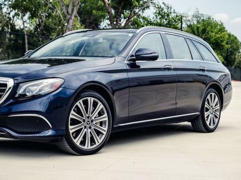 Used 2019 Mercedes-Benz E 450 4MATIC Wagon image 39
