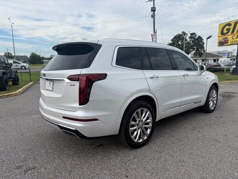 Used 2020 Cadillac XT6 Premium Luxury image 5
