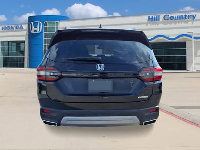 New 2025 Honda Pilot Touring
