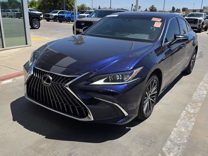 Used 2025 Lexus ES 300h w/ Premium Package