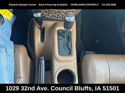 Used 2011 Jeep Wrangler Unlimited Sahara w/ Connectivity Group image 22