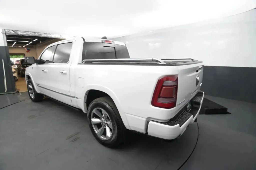 Used 2019 RAM 1500 Limited AWD/4WD image 3