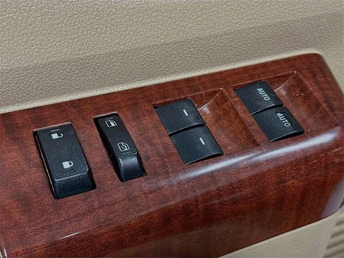 Used 2013 Ford F250 King Ranch w/ FX4 Off Road Pkg image 18