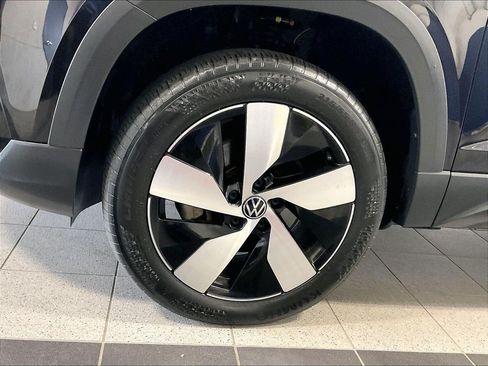 Used 2024 Volkswagen Taos S AWD/4WD image 7