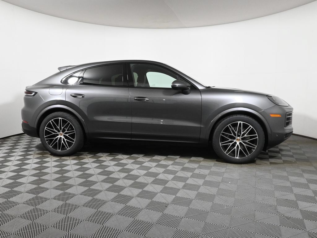 Used 2026 Porsche Cayenne Coupe AWD/4WD image 8