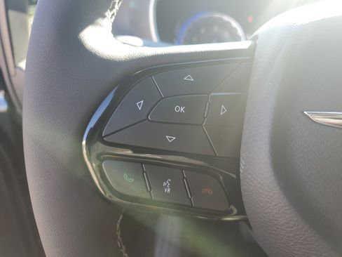 New 2026 Chrysler Pacifica Select w/ S Appearance Package image 11