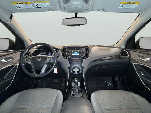Used 2016 Hyundai Santa Fe SE AWD/4WD image 31