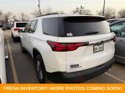 Used 2022 Chevrolet Traverse LT image 4
