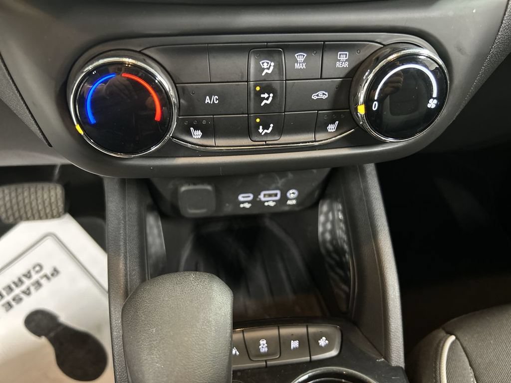 Certified 2022 Chevrolet TrailBlazer LT w/ Confidence II Package FWD image 16