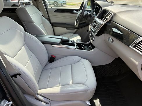 Used 2015 Mercedes-Benz ML 250 BlueTEC 4MATIC w/ Premium 1 Package image 14