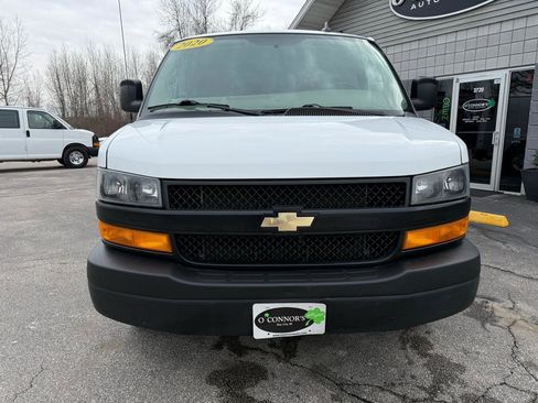 Used 2020 Chevrolet Express 2500 w/ Driver Convenience Package image 8