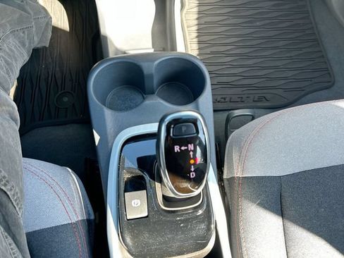 Used 2021 Chevrolet Bolt LT FWD image 15