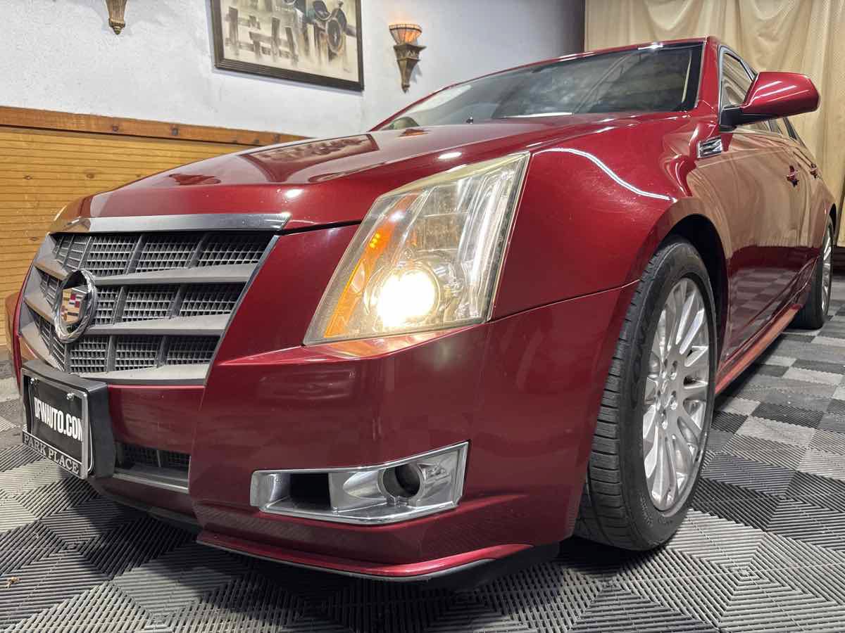 Used 2010 Cadillac CTS Performance w/ Performance Luxury Package RWD image 4