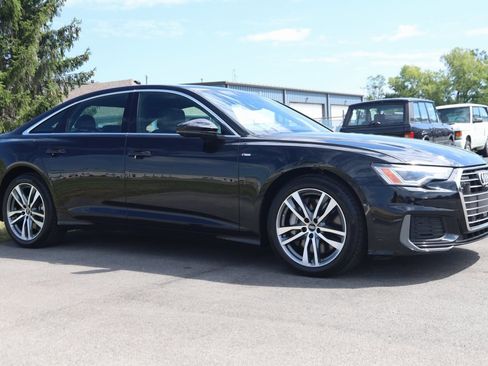 Used 2022 Audi A6 Premium Plus image 2