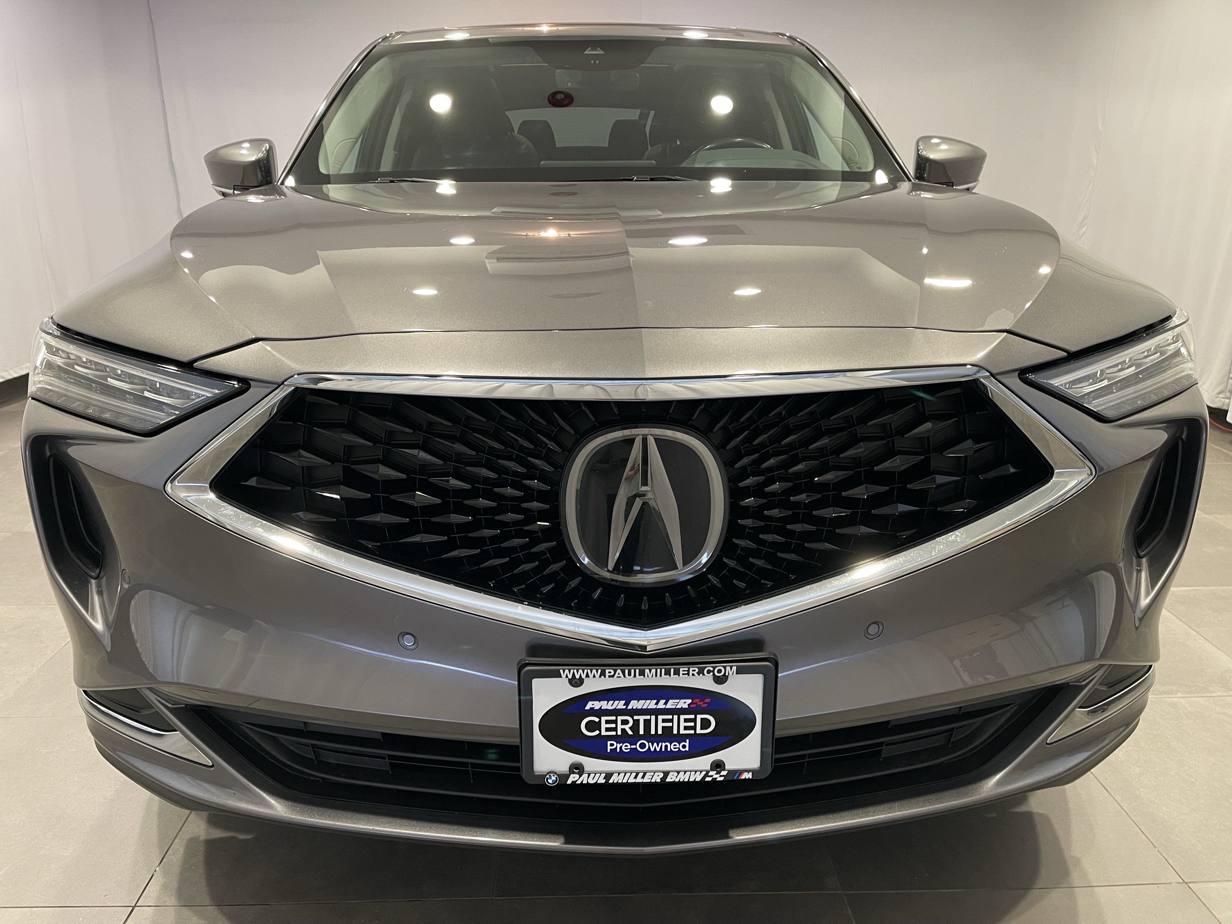 Used 2022 Acura MDX w/ Technology Package AWD/4WD image 2