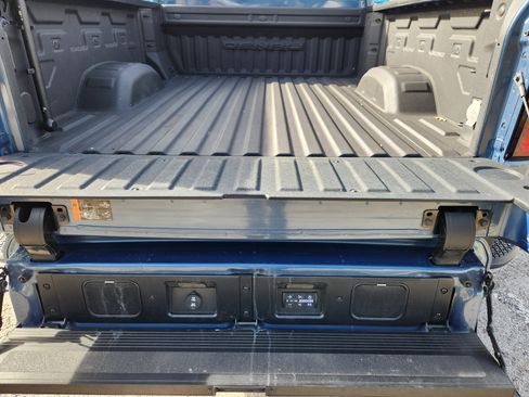 Certified 2024 GMC Sierra 2500 Denali Ultimate image 34