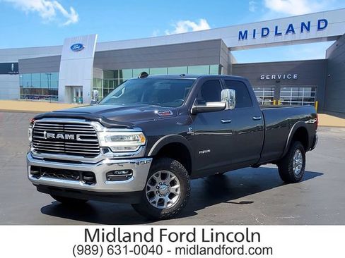 Used 2019 RAM 2500 Laramie AWD/4WD image 1