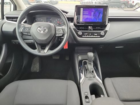 Used 2024 Toyota Corolla LE image 10
