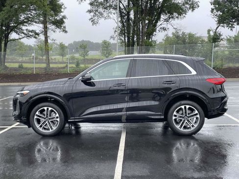 Used 2025 Audi Q5 Premium Plus w/ Premium Plus AWD/4WD image 4