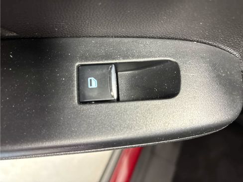 Certified 2023 Ford Escape Active AWD/4WD image 30