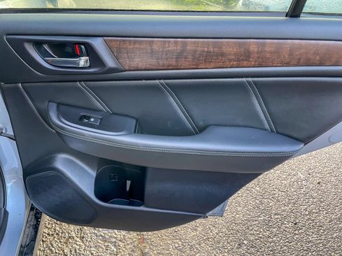 Used 2019 Subaru Outback 2.5i Limited w/ Popular Package #2 AWD/4WD image 32