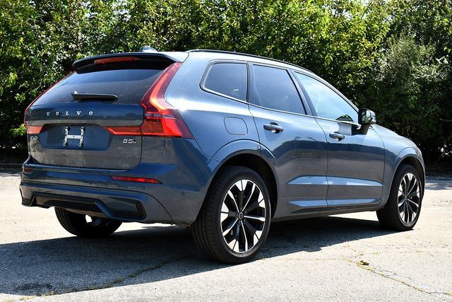 Used 2026 Volvo XC60 B5 Plus AWD/4WD image 7