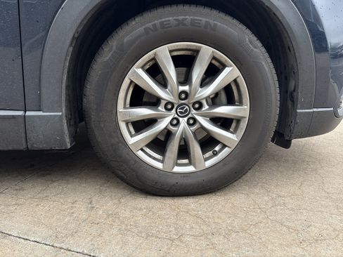 Used 2017 MAZDA CX-9 Touring image 13