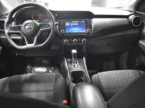 Certified 2024 Nissan Kicks SV FWD image 13