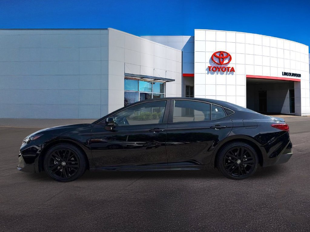 Used 2026 Toyota Camry SE FWD image 12