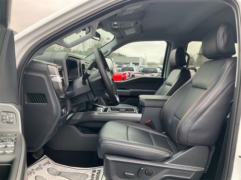 New 2026 Ford F250 Lariat w/ Black Appearance Package image 16