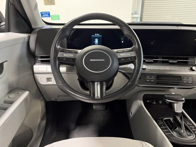 Used 2025 Hyundai Kona SEL AWD/4WD image 21