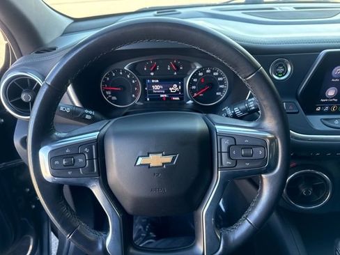 Used 2022 Chevrolet Blazer LT image 11